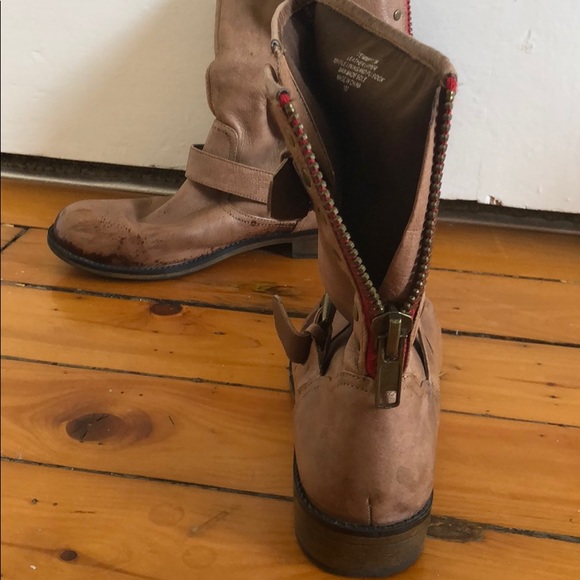 Steve Madden boots - Picture 2 of 6